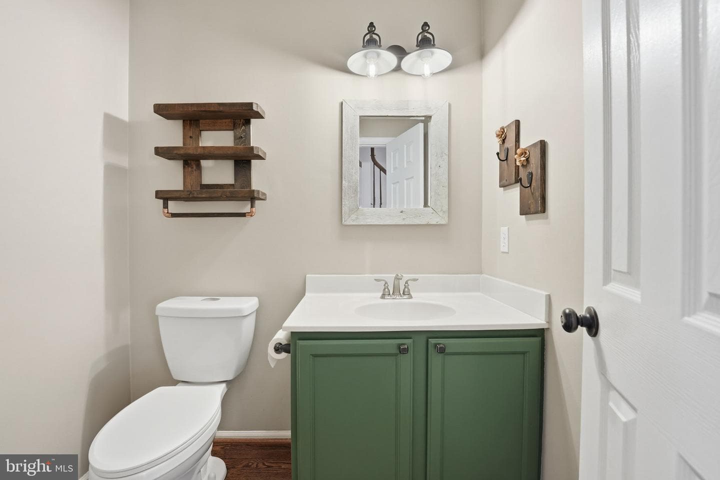 468 Devon Drive photo 23
