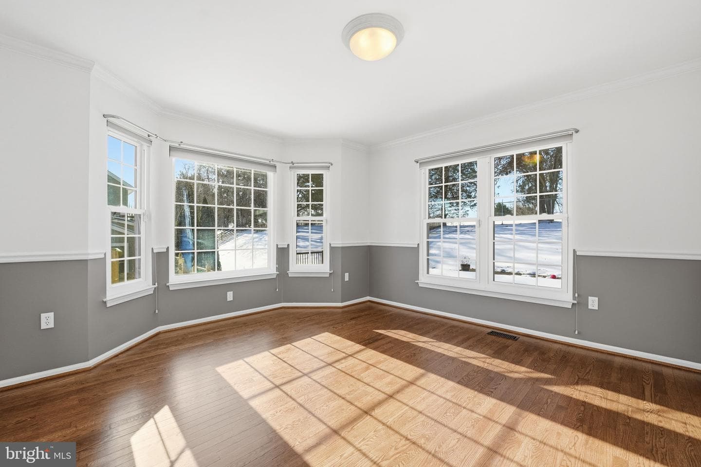 468 Devon Drive photo 5