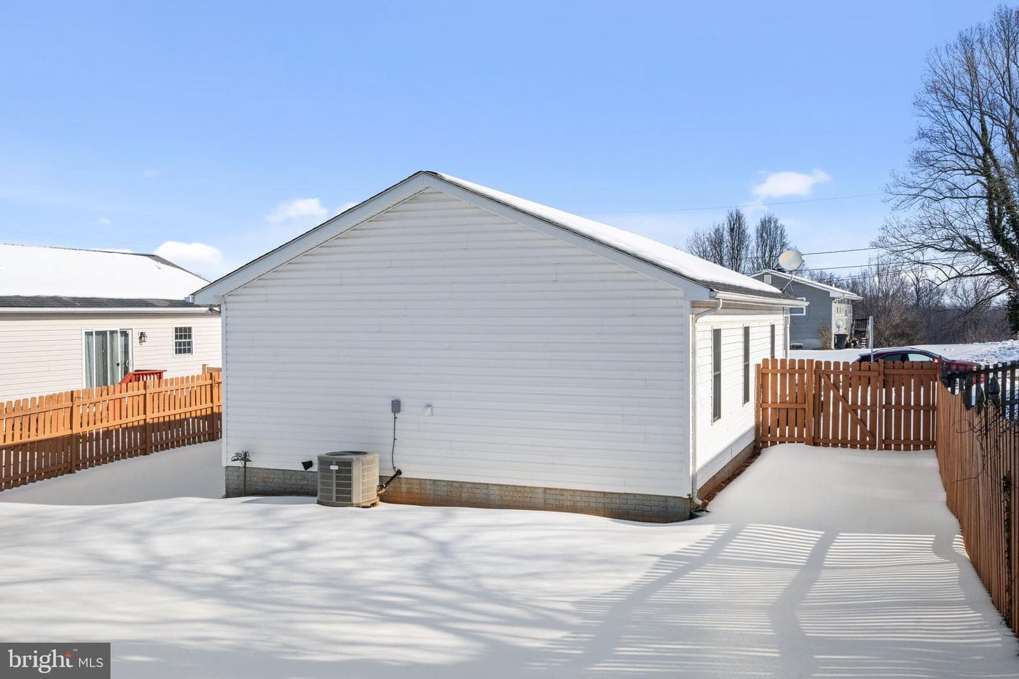186 Sterling Court photo 31