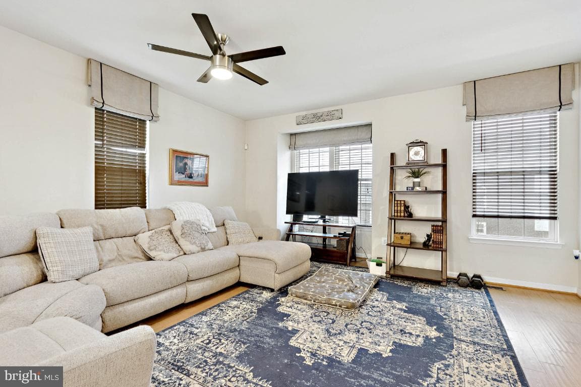 8547 Ross Street photo 9