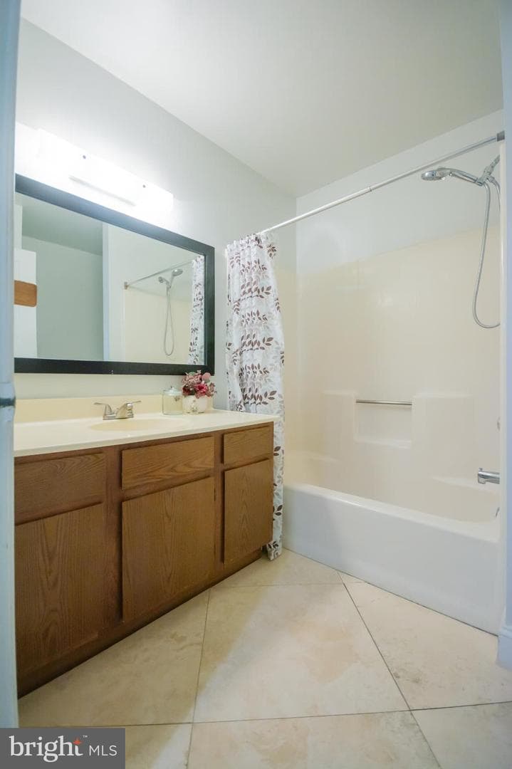 6867 Maplewood Drive photo 43