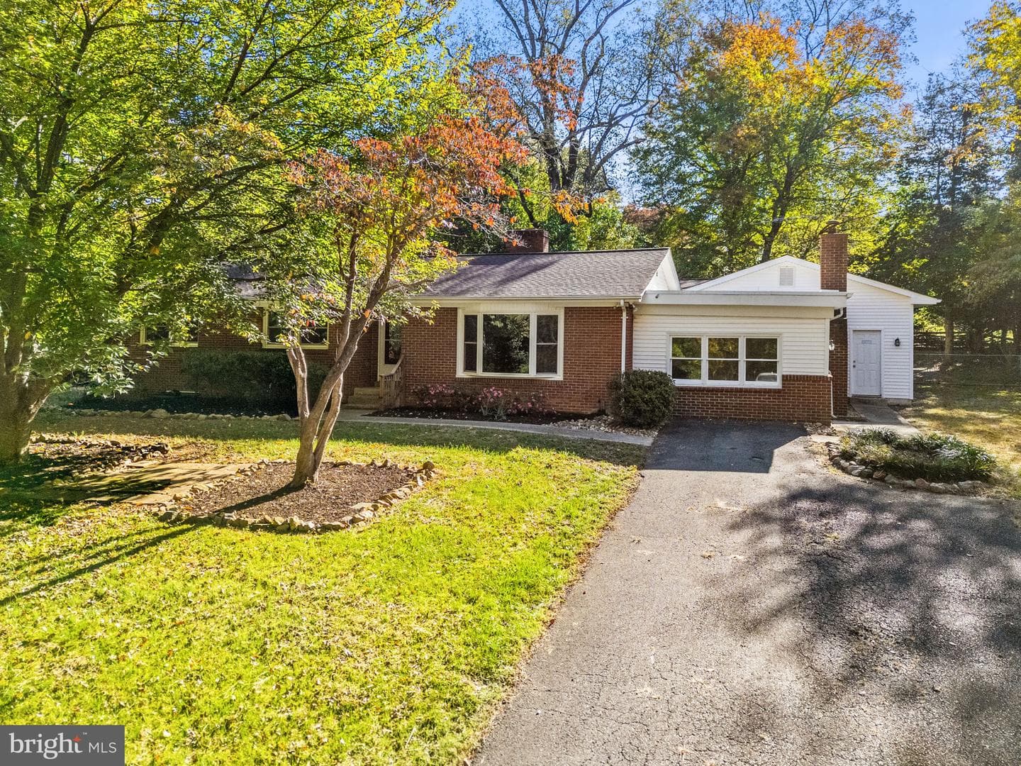 6741 Maxwell Avenue photo 12