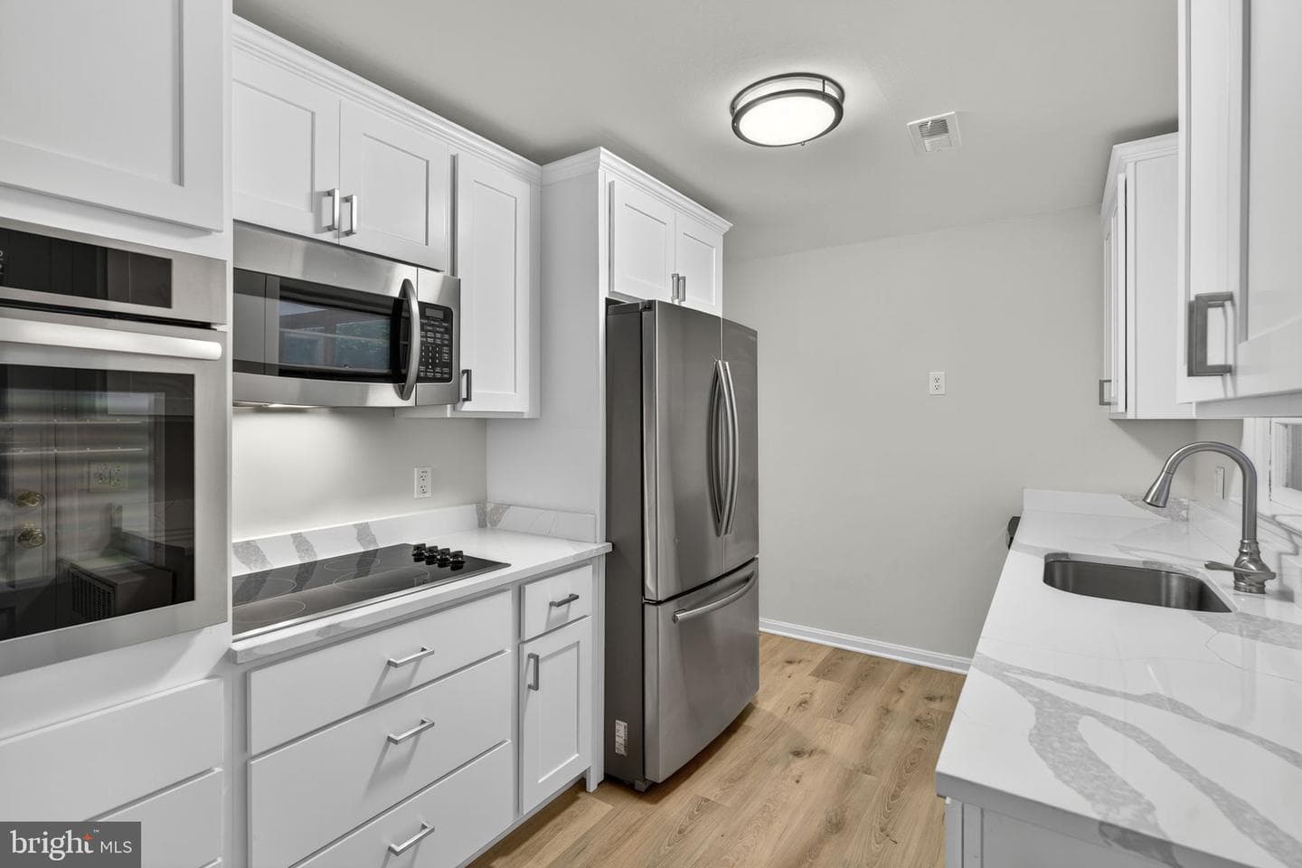 6741 Maxwell Avenue photo 24