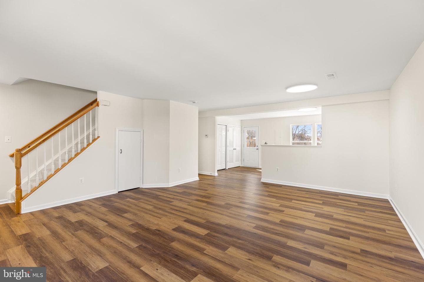 7653 Wankoma Drive photo 4