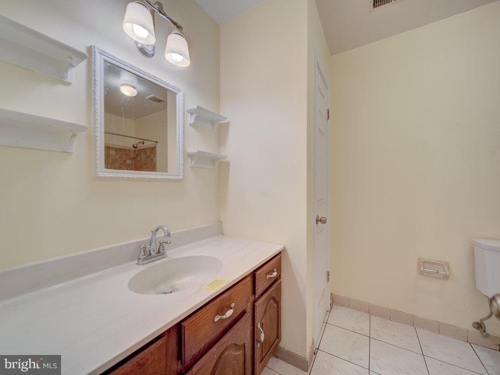 7218 Airlie Road photo 26