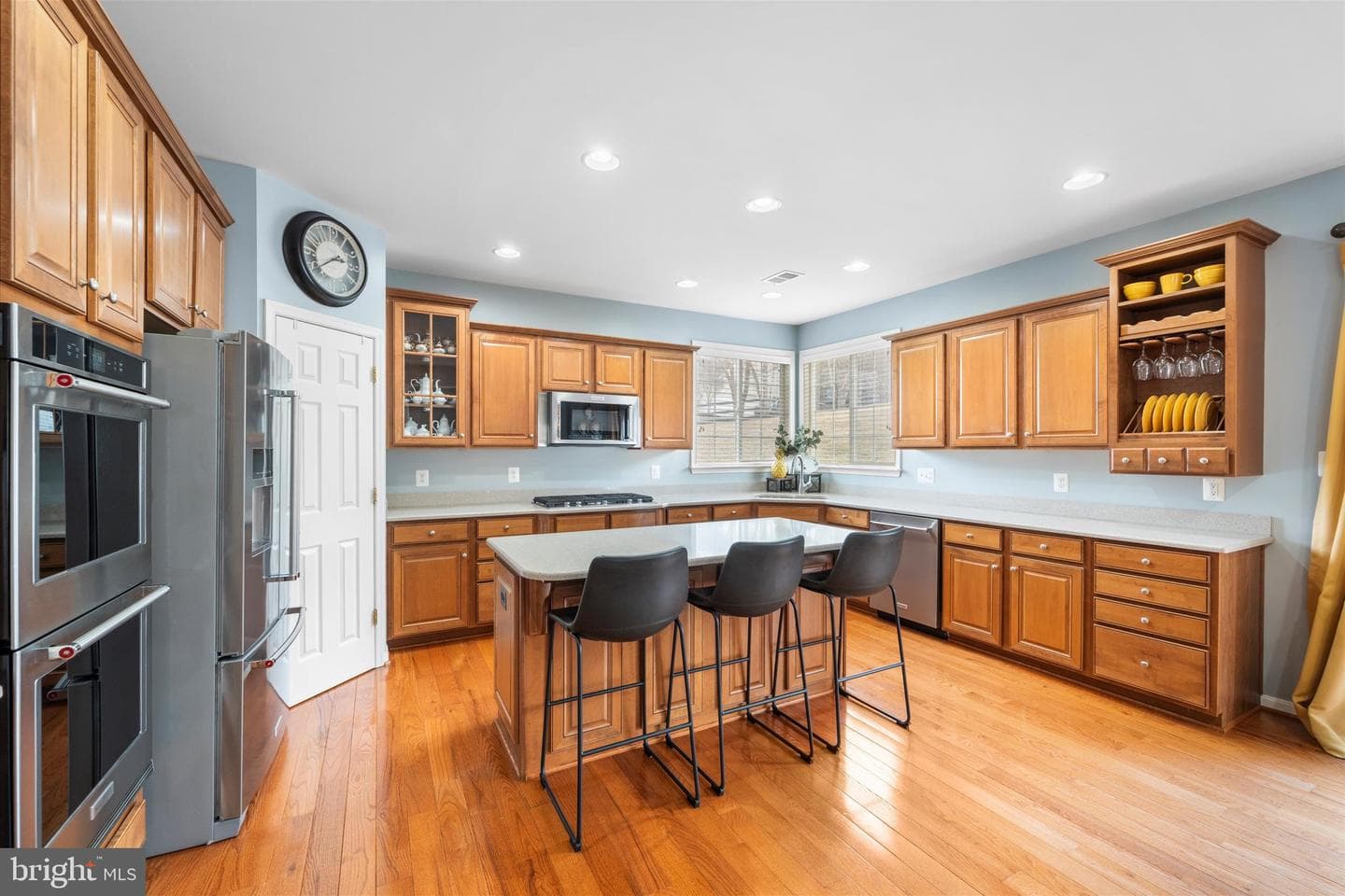 6909 Mill Valley Drive photo 9