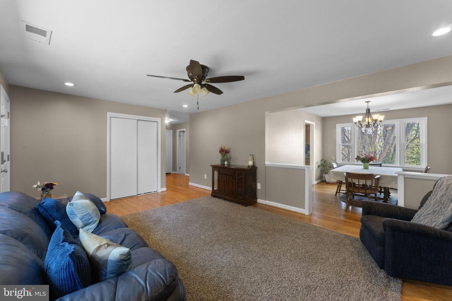 6744 Riley Road photo 13
