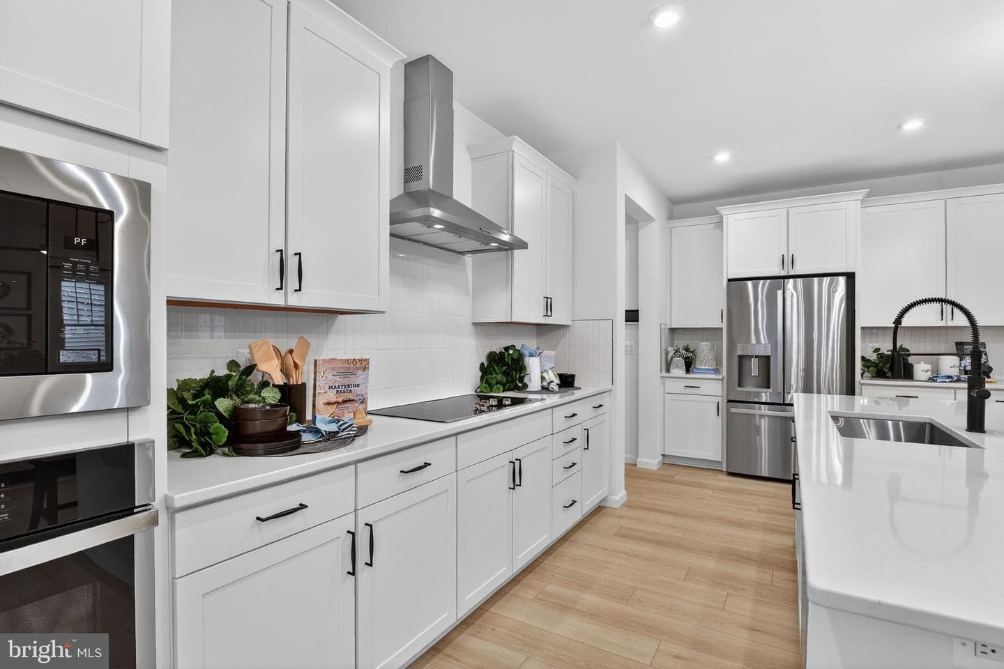 8059 Mckay Street photo 20
