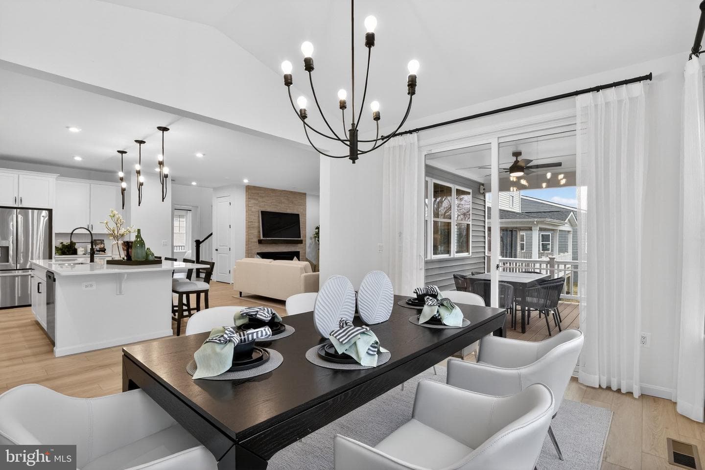 8059 Mckay Street photo 23