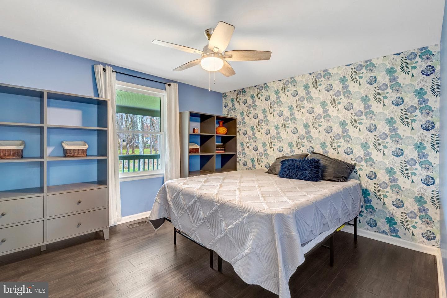 4645 Morgans Bluff Drive photo 24