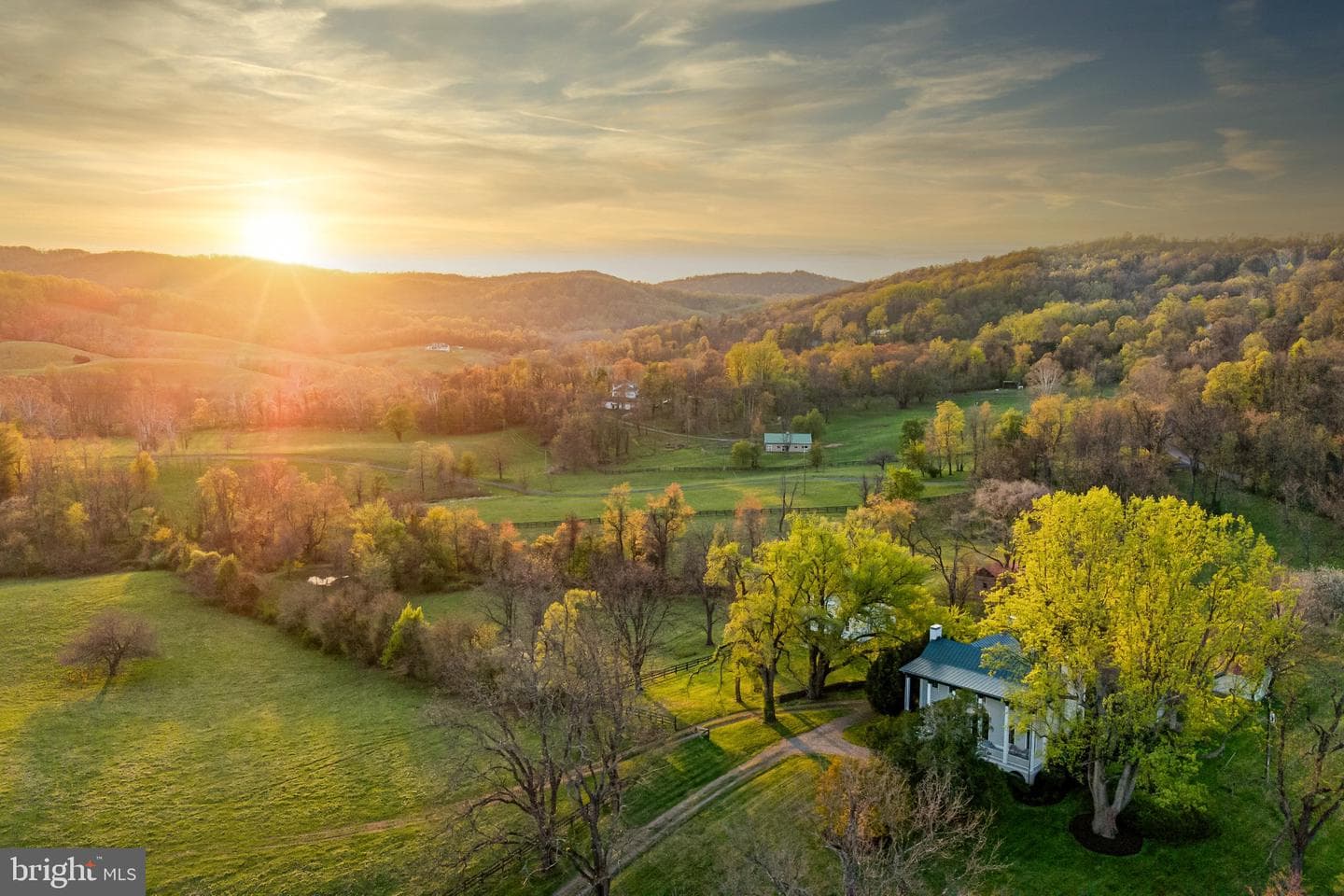 12087 Moss Hollow Road photo 2