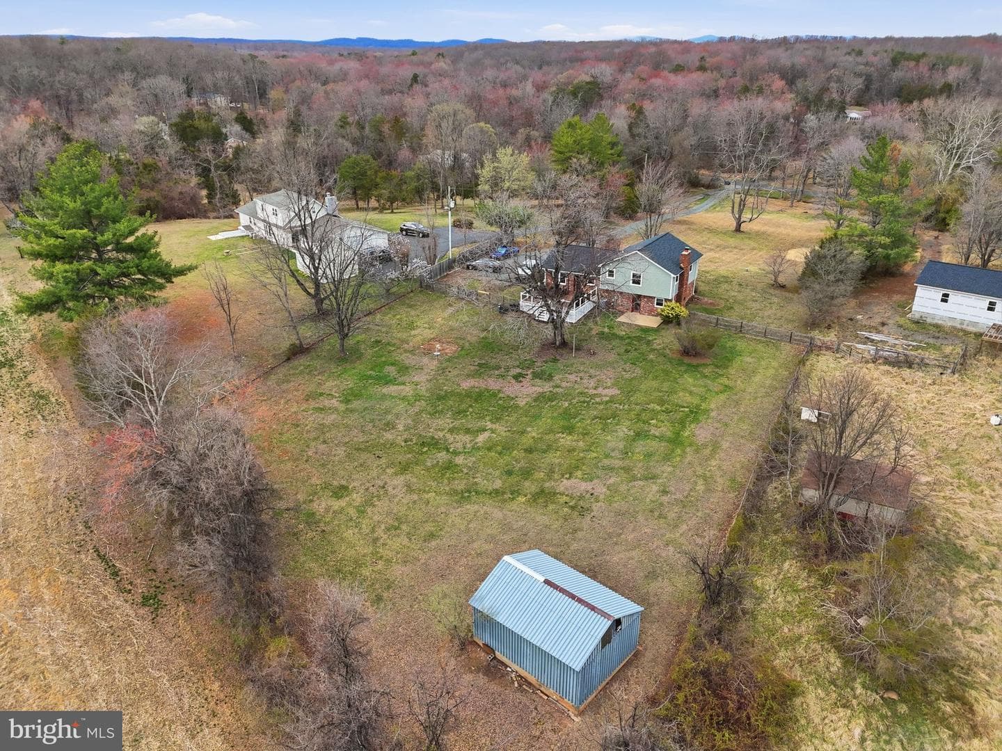 4051 Ringwood Road photo 7