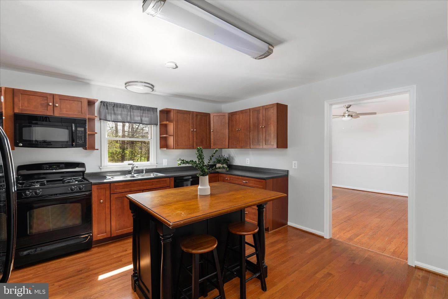 10059 Clarkes Road photo 6