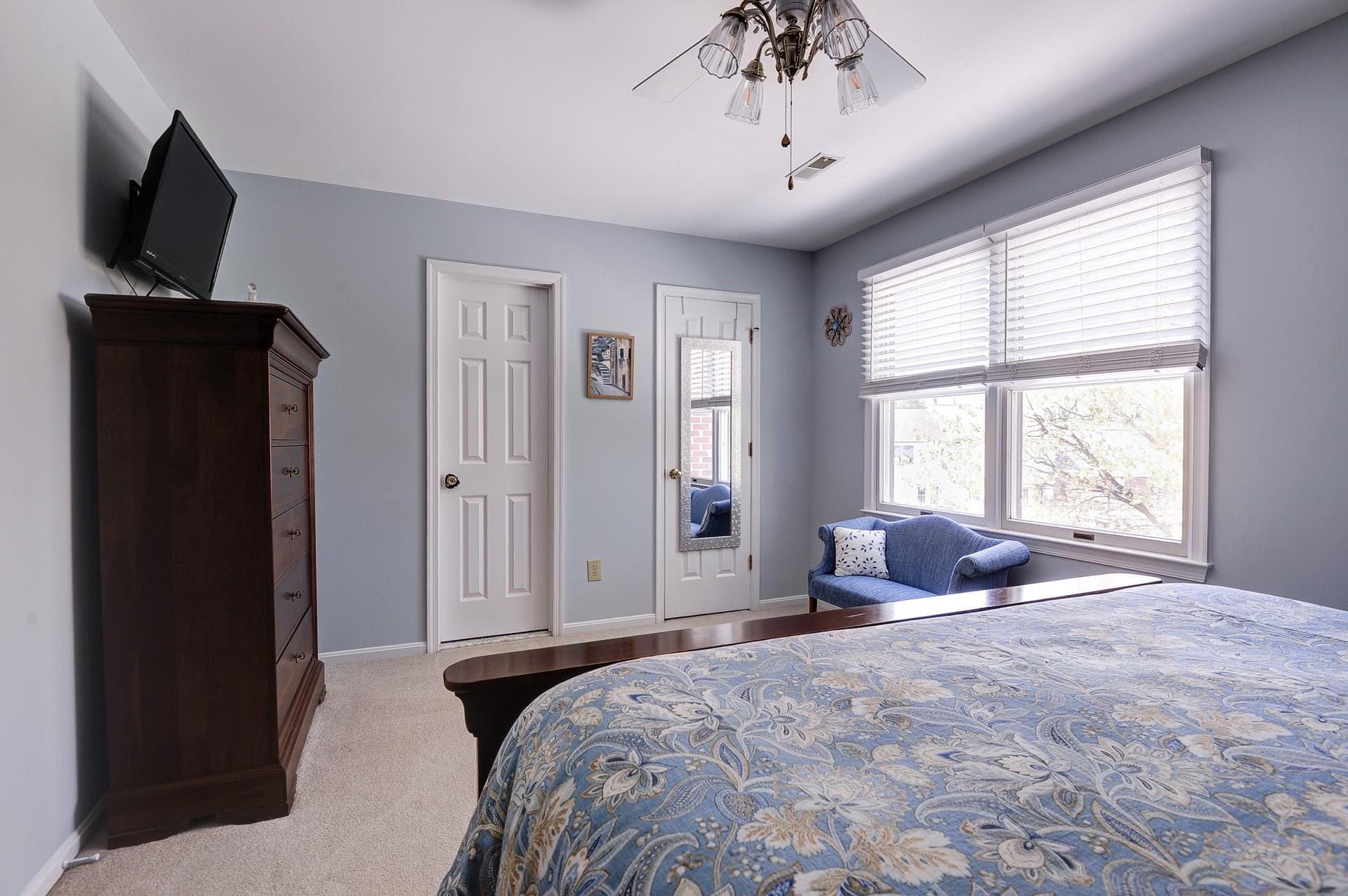 267 Fairfield Drive photo 13