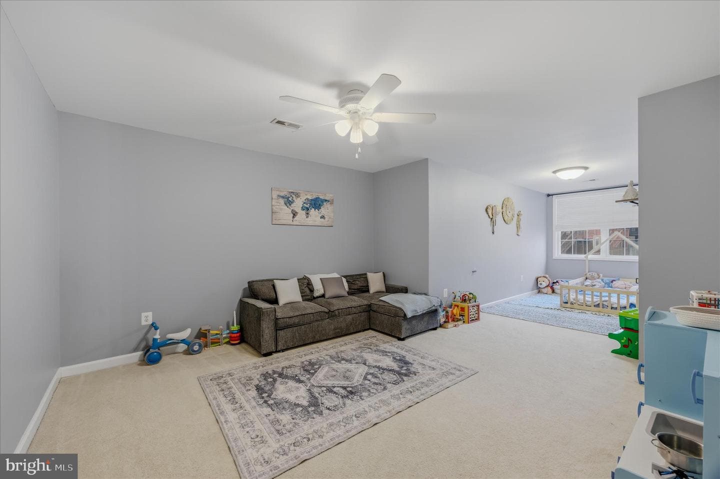 220 W Ridge Court photo 25