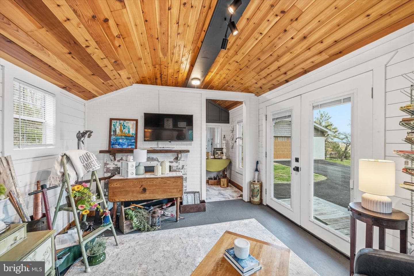 7360 Bear Wallow Drive photo 63