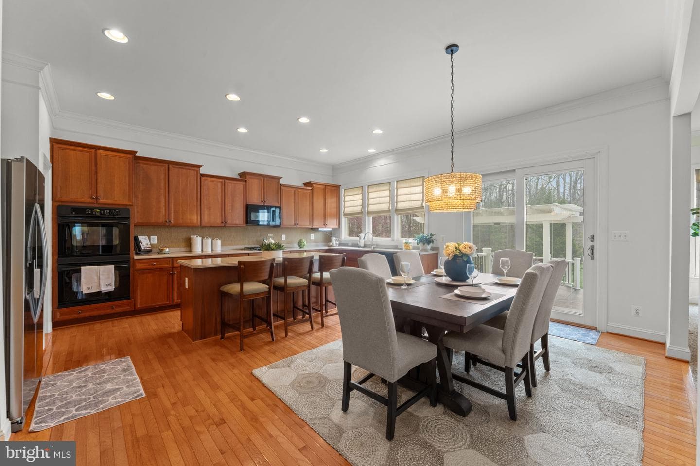 4045 Cray Drive photo 34
