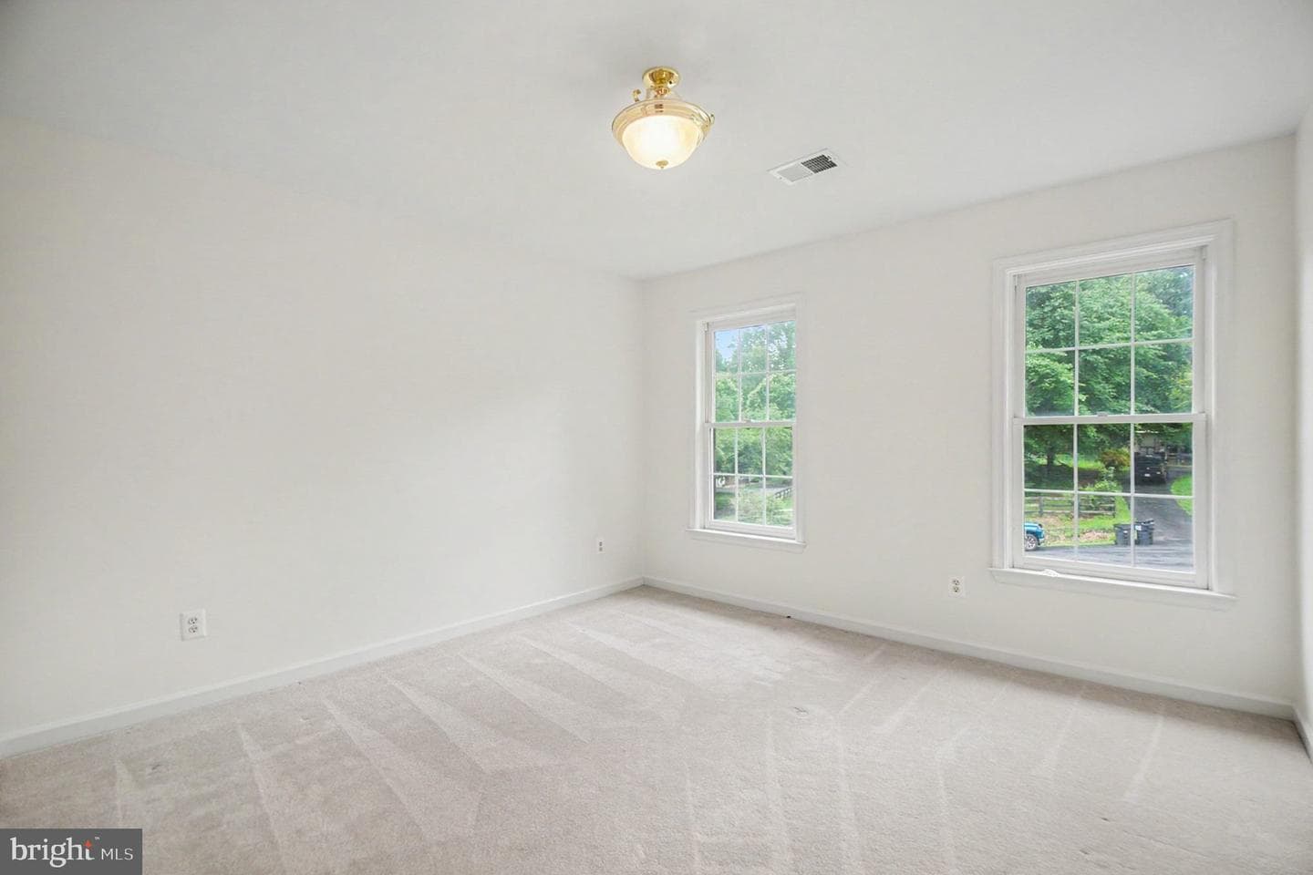 7182 Brewster Lane photo 20