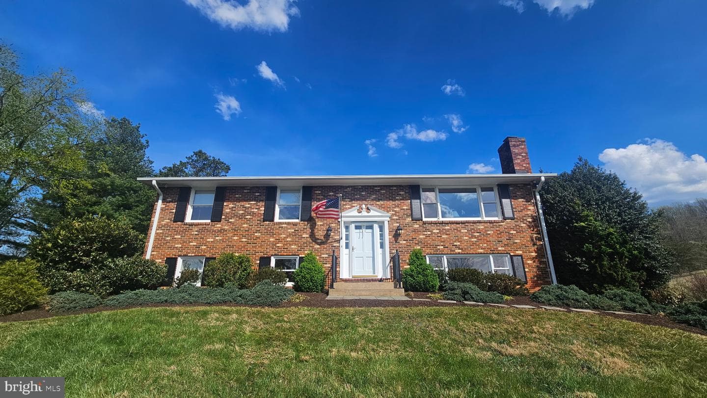 6163 Georgetown Road photo 2