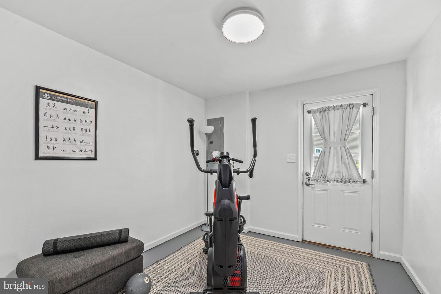 5521 Hale Street photo 8