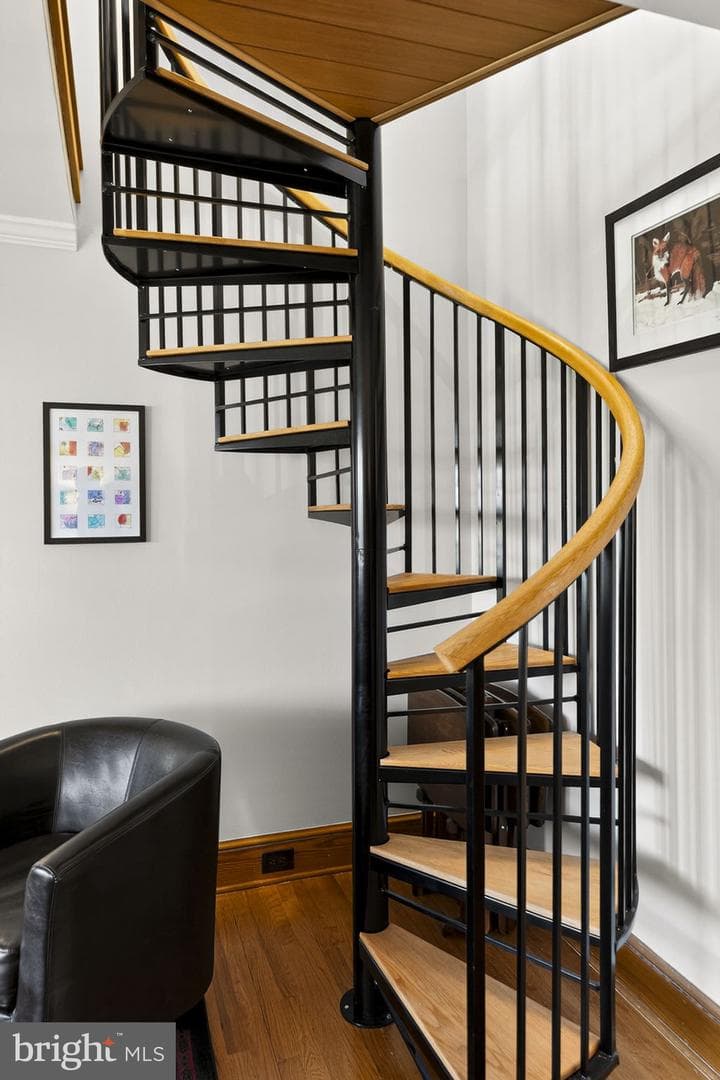 653 Federal Street photo 33