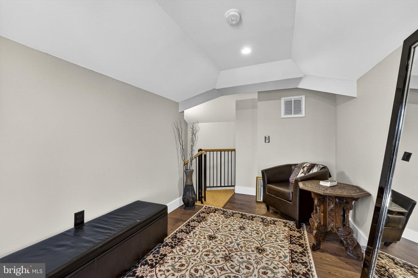 653 Federal Street photo 35