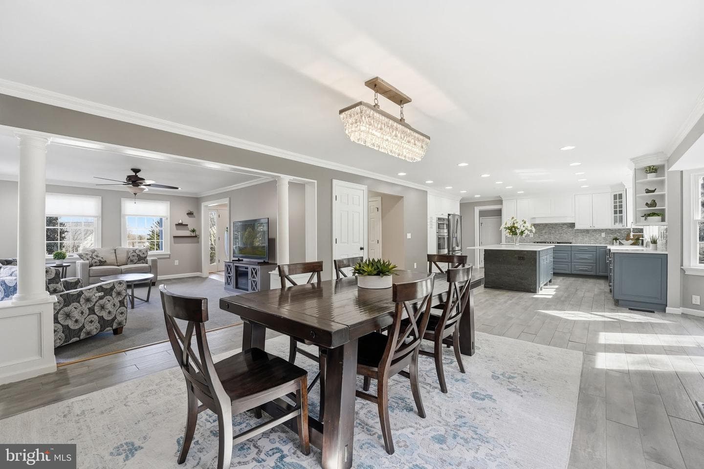 114 Erin Drive photo 12