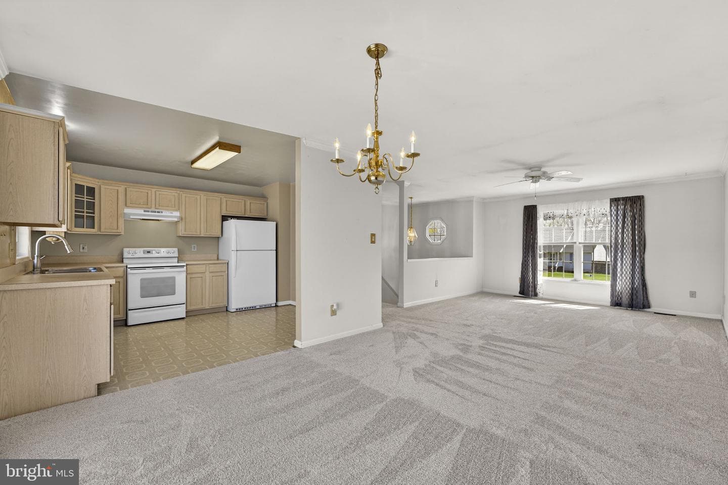 12166 Amanda Court photo 8