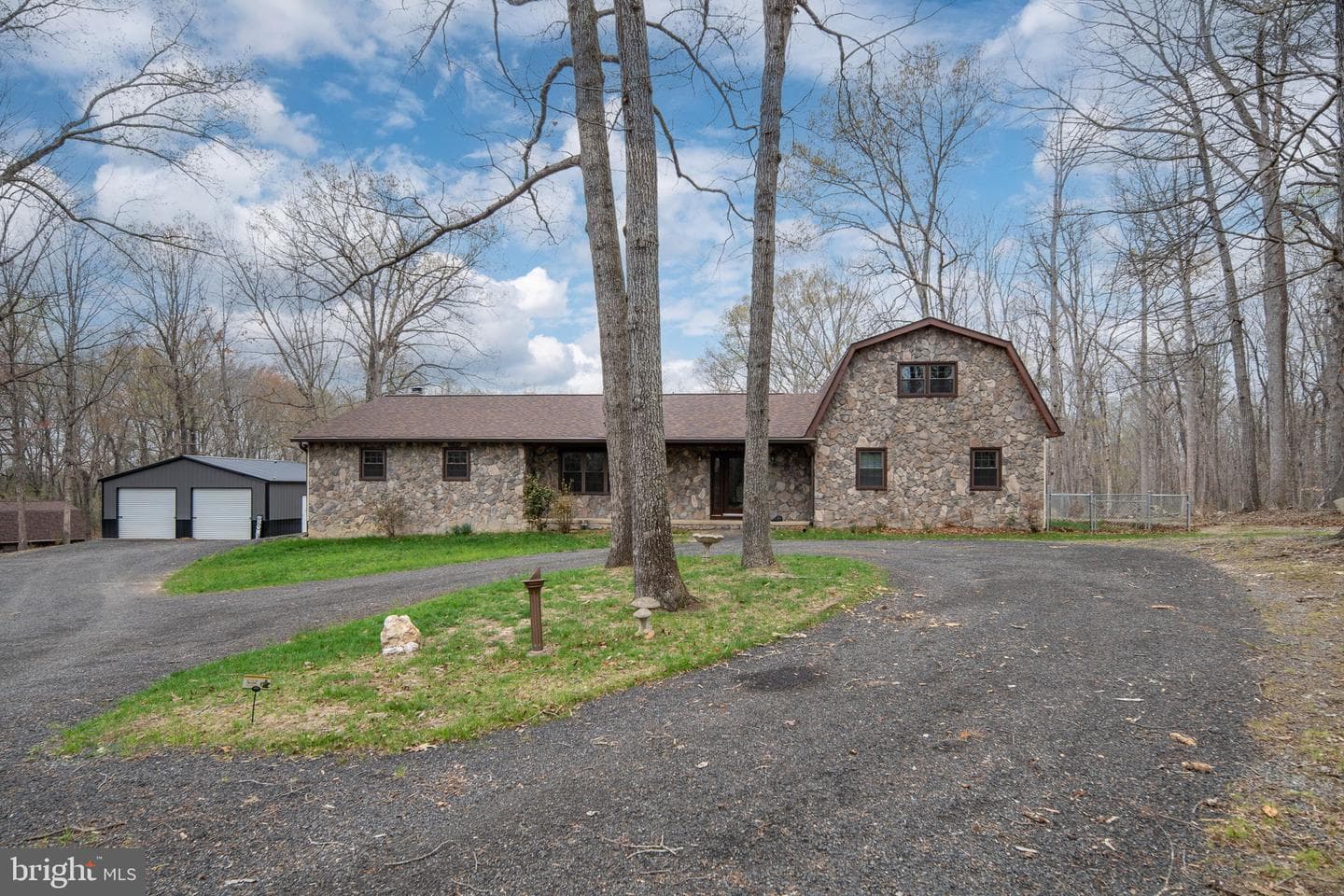 13220 Sillamon Road photo 3