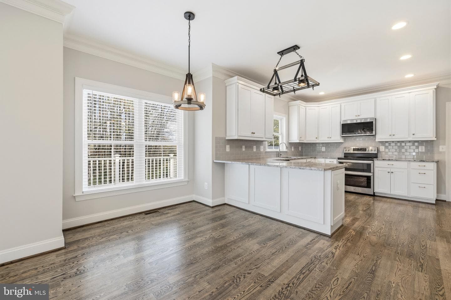 7135 Leeds Manor Road photo 27