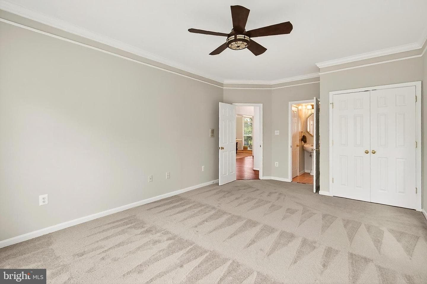 5548 Eiseley Court photo 35