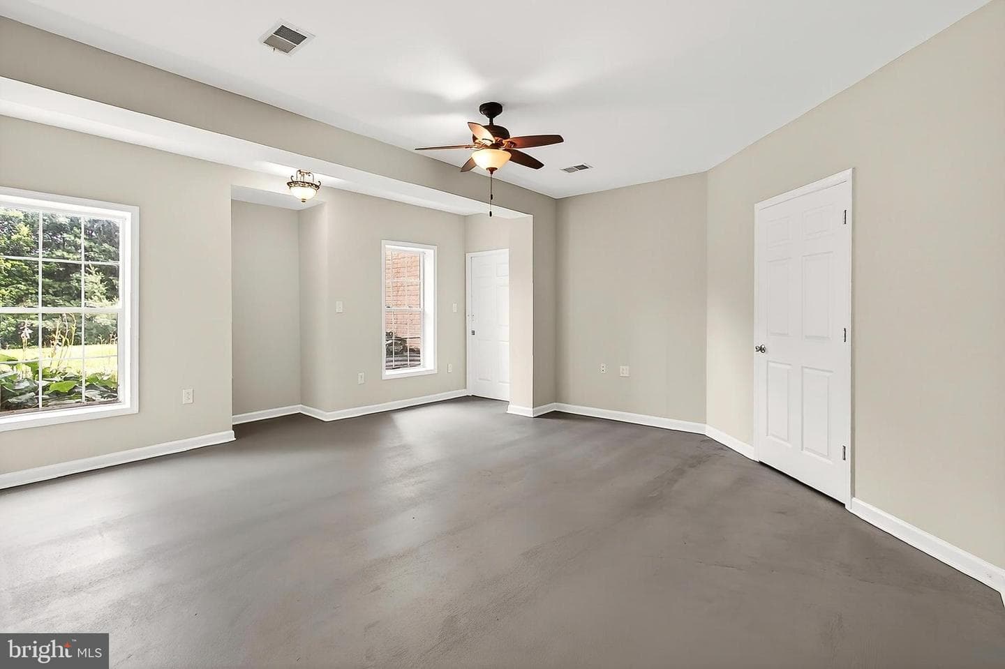 5548 Eiseley Court photo 63