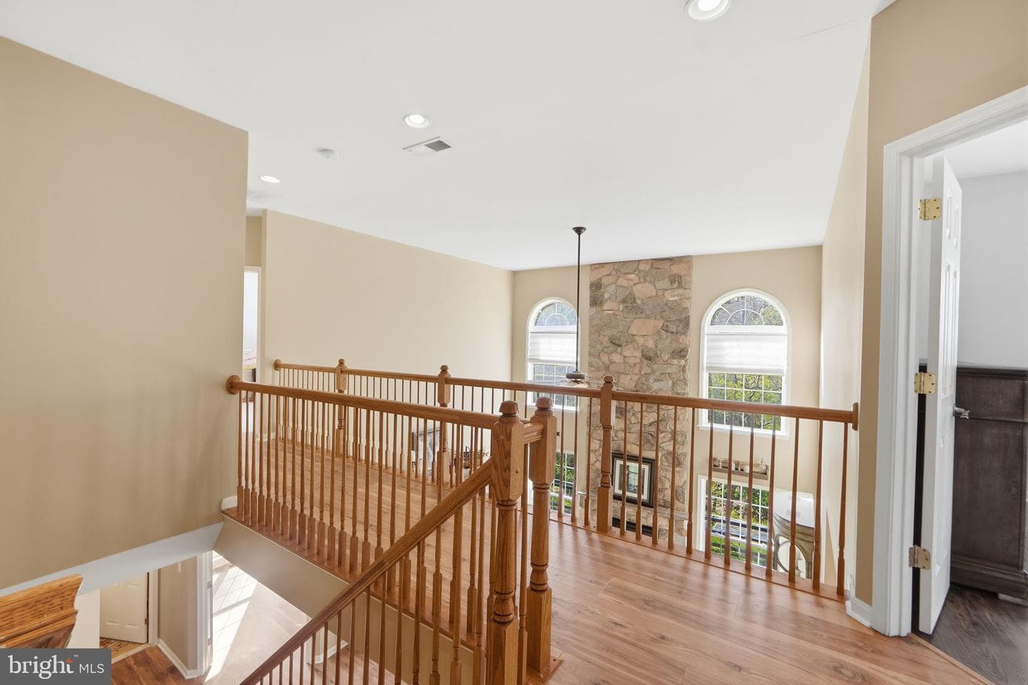 6925 Mill Valley Drive photo 33
