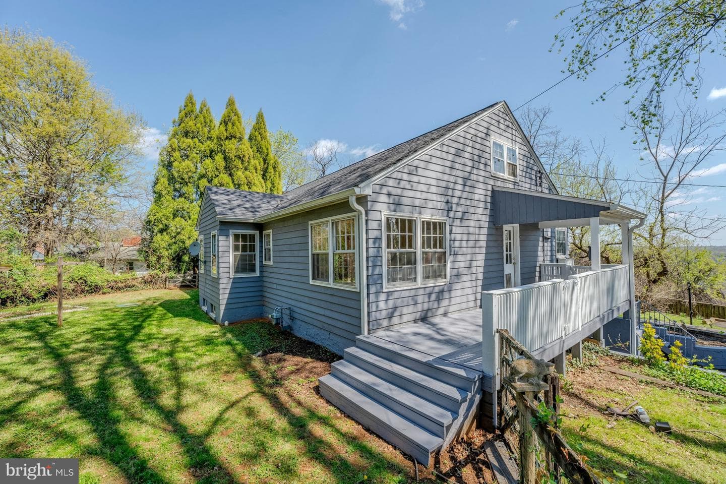 221 Mockingbird Lane photo 43