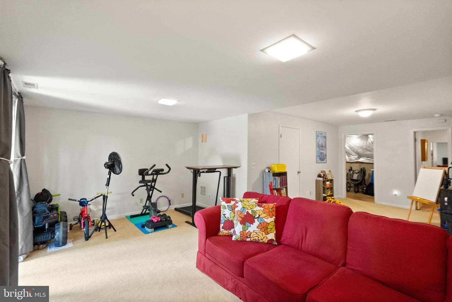 711 Acorn Court photo 40