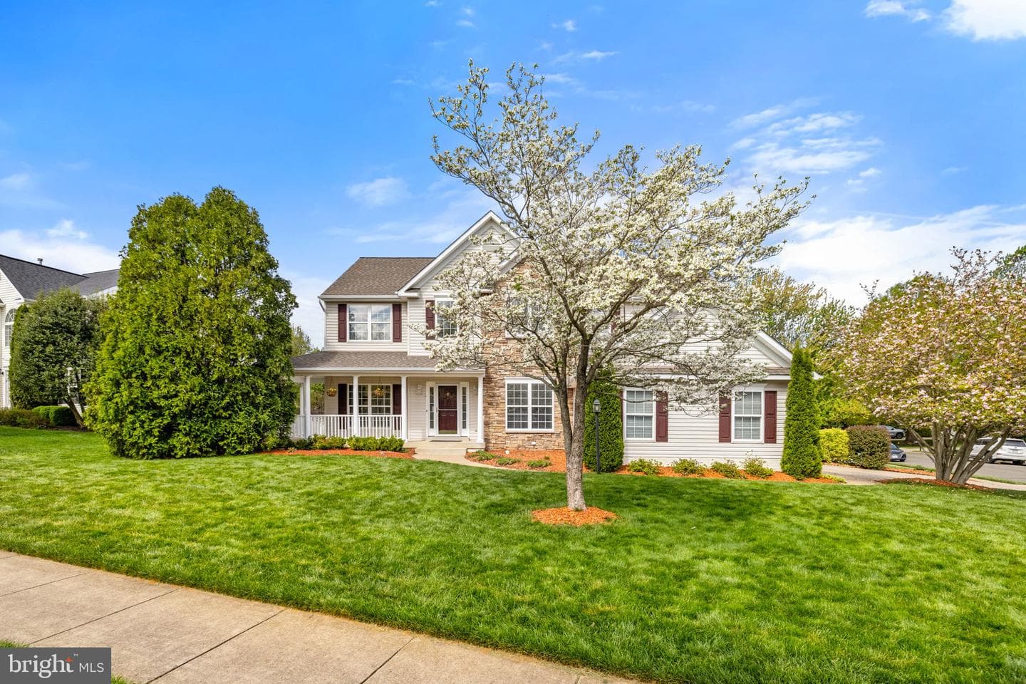 700 Lancrel Road photo 9