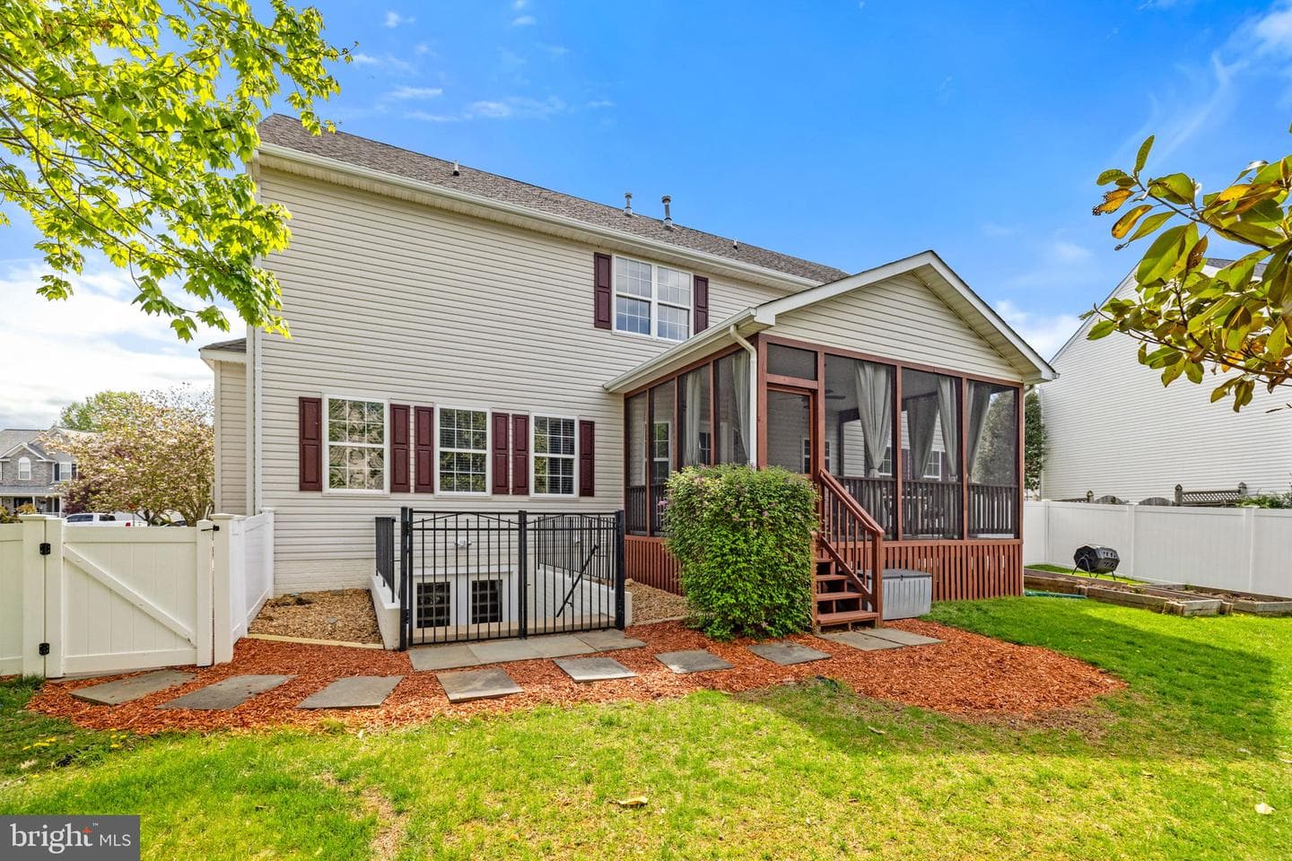 700 Lancrel Road photo 99