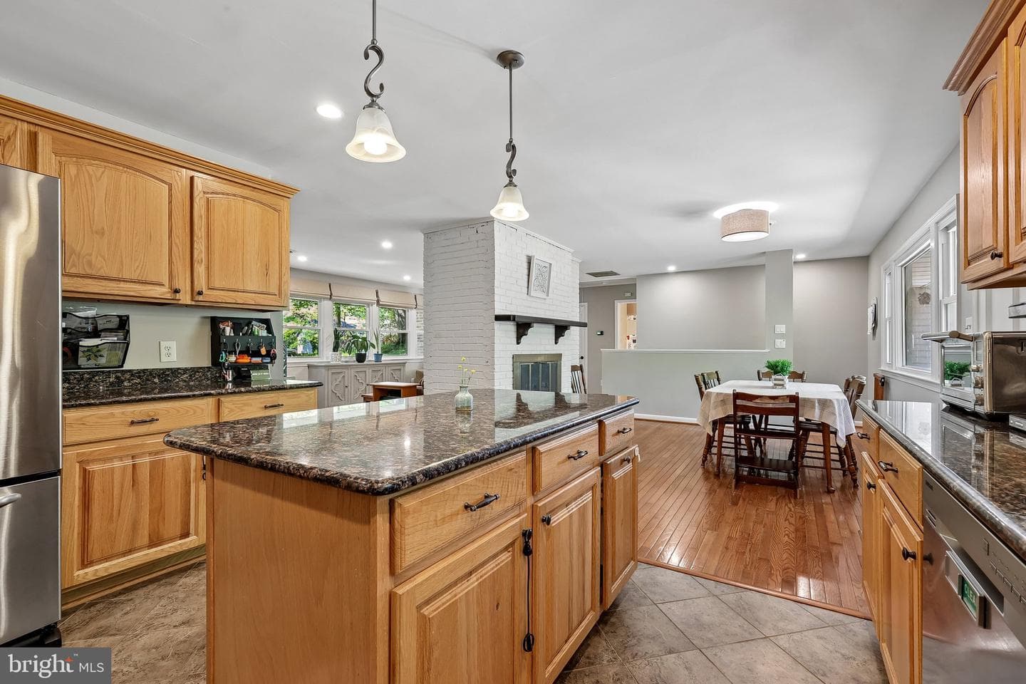 7302 Stuart Circle photo 11