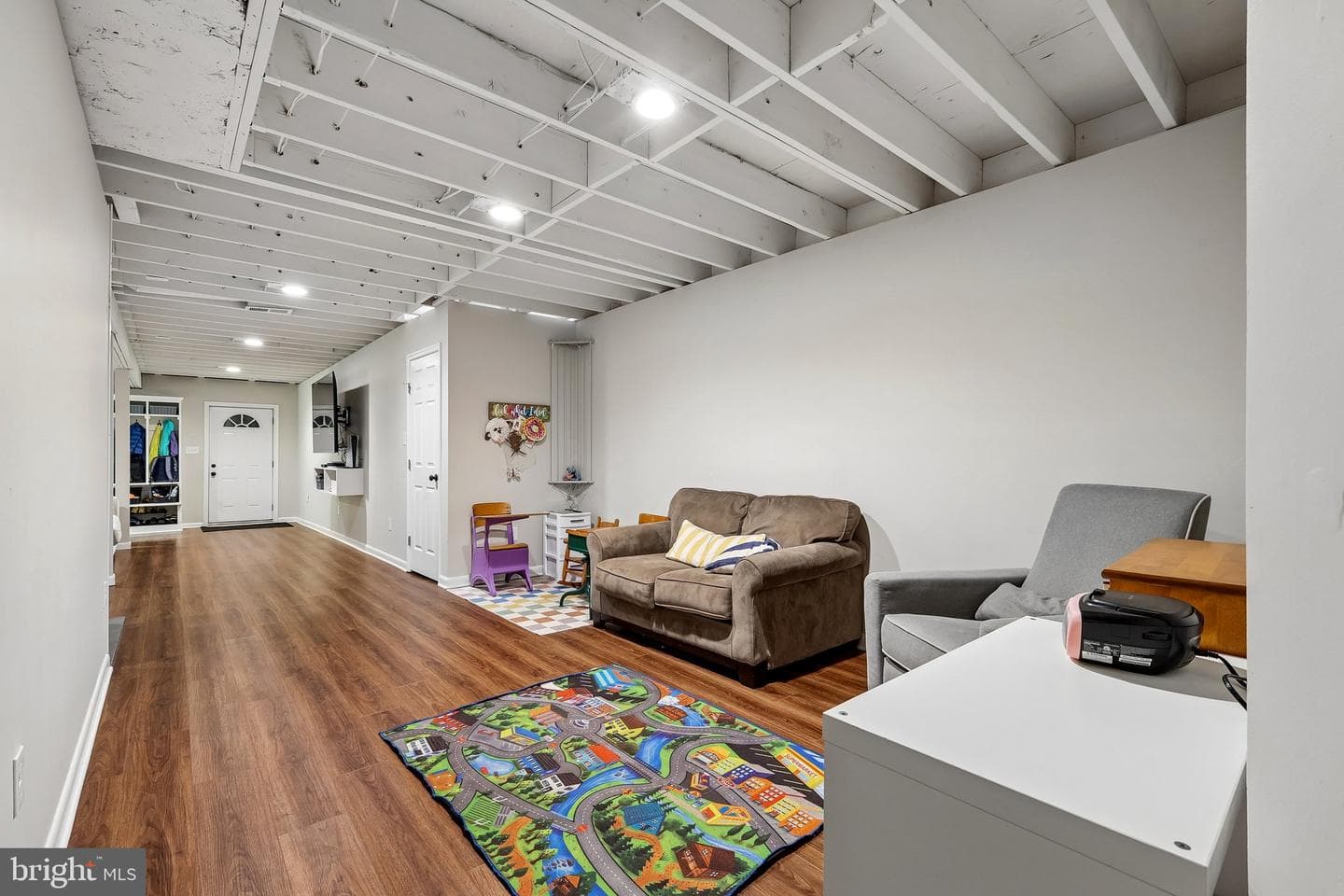 7302 Stuart Circle photo 26