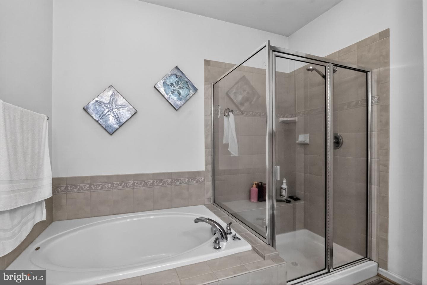 6715 Holly Farm Lane photo 7