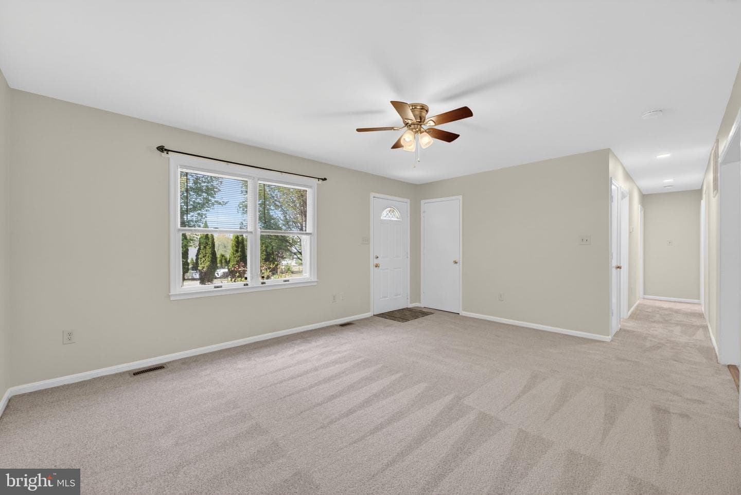 9283 Springs Road photo 3