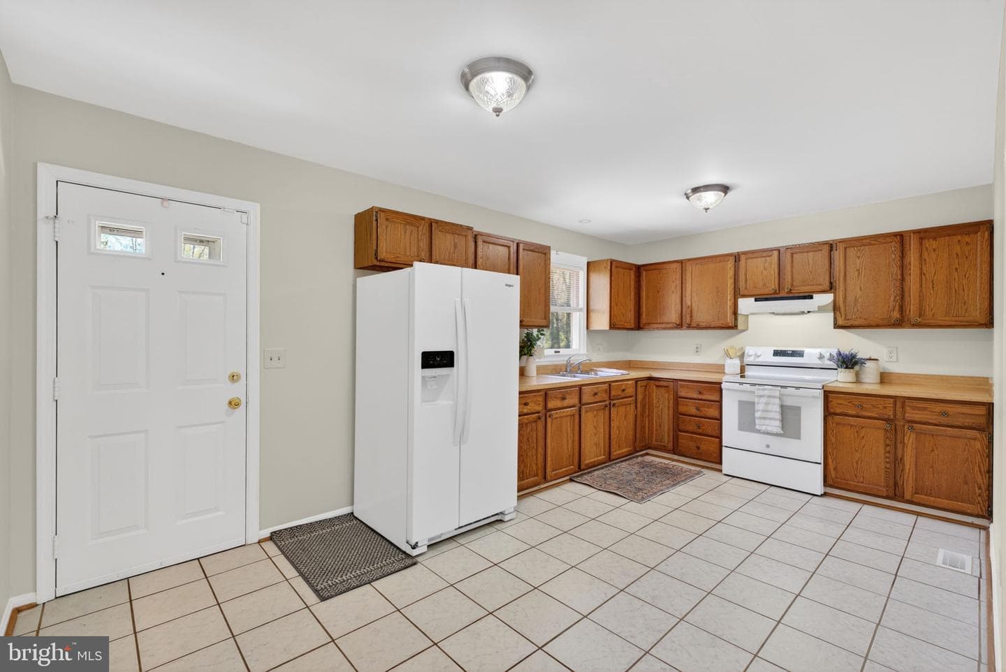 9283 Springs Road photo 9