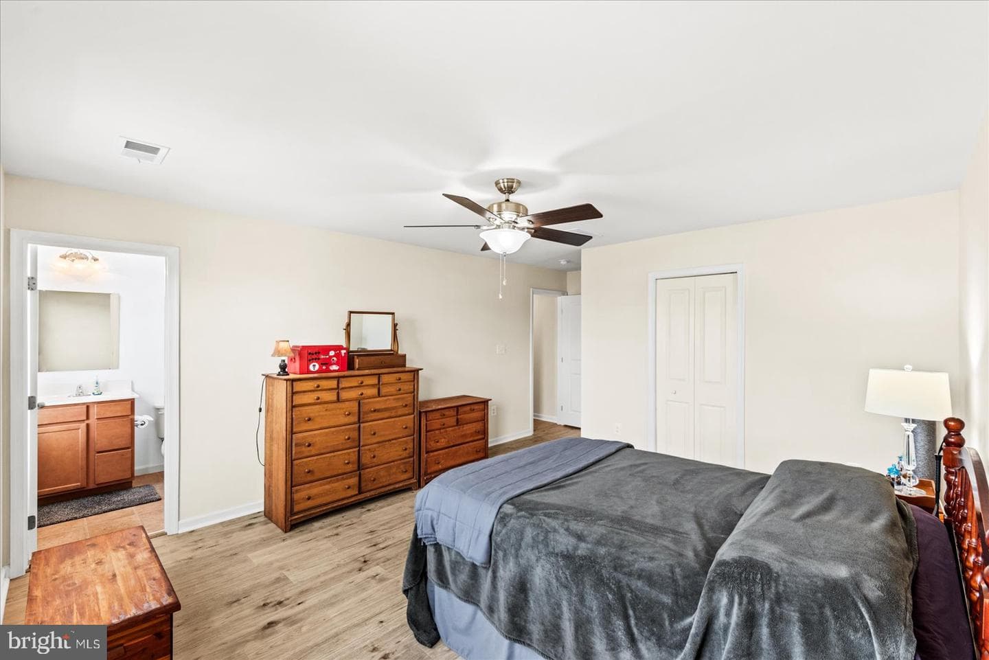 5035 Godwins Landing Drive photo 16