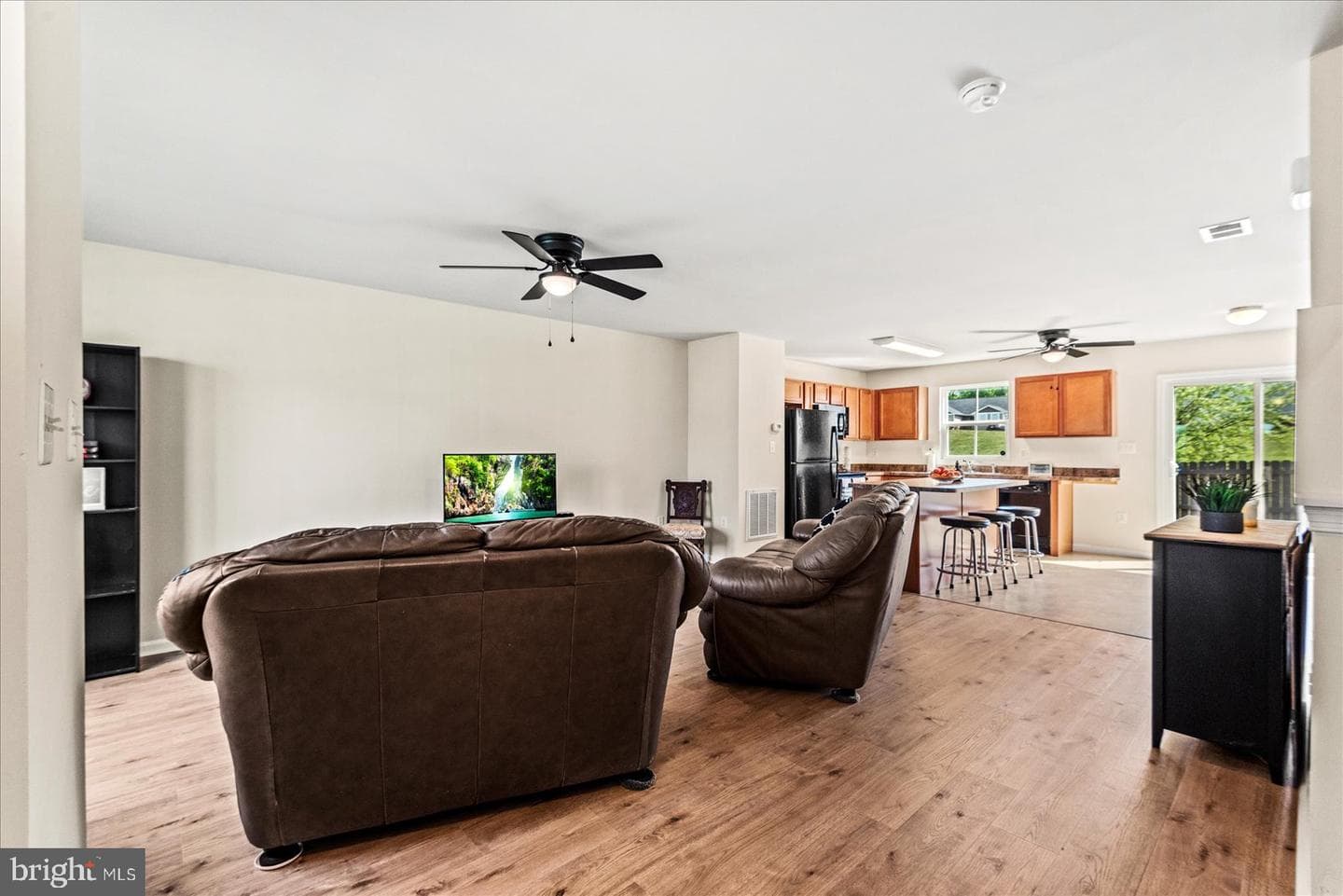 5035 Godwins Landing Drive photo 5