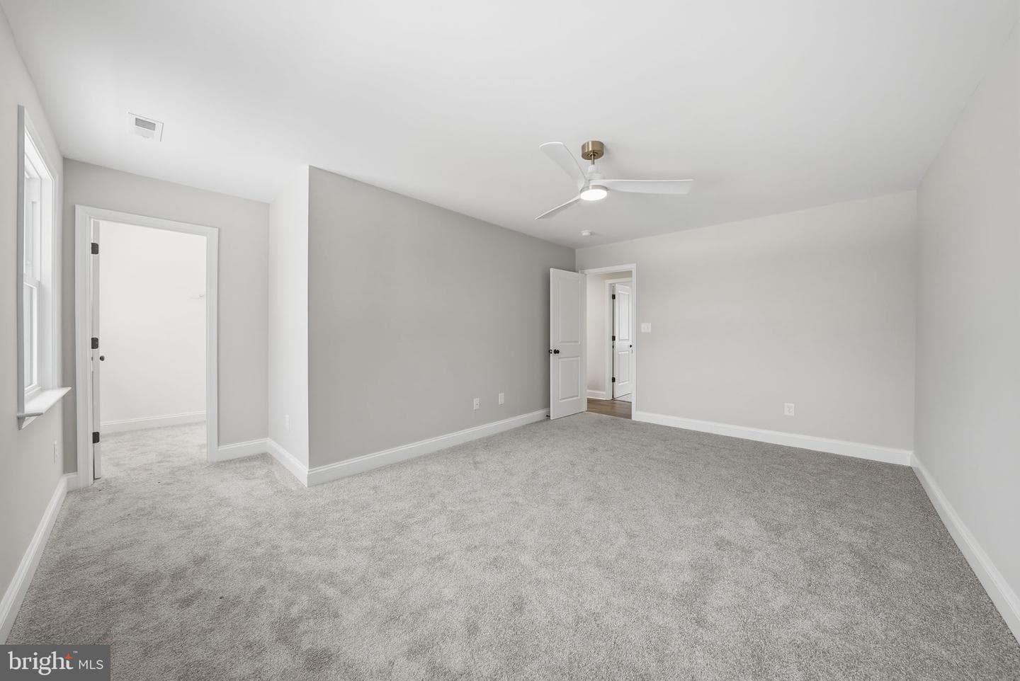9586 South Pines Road photo 34