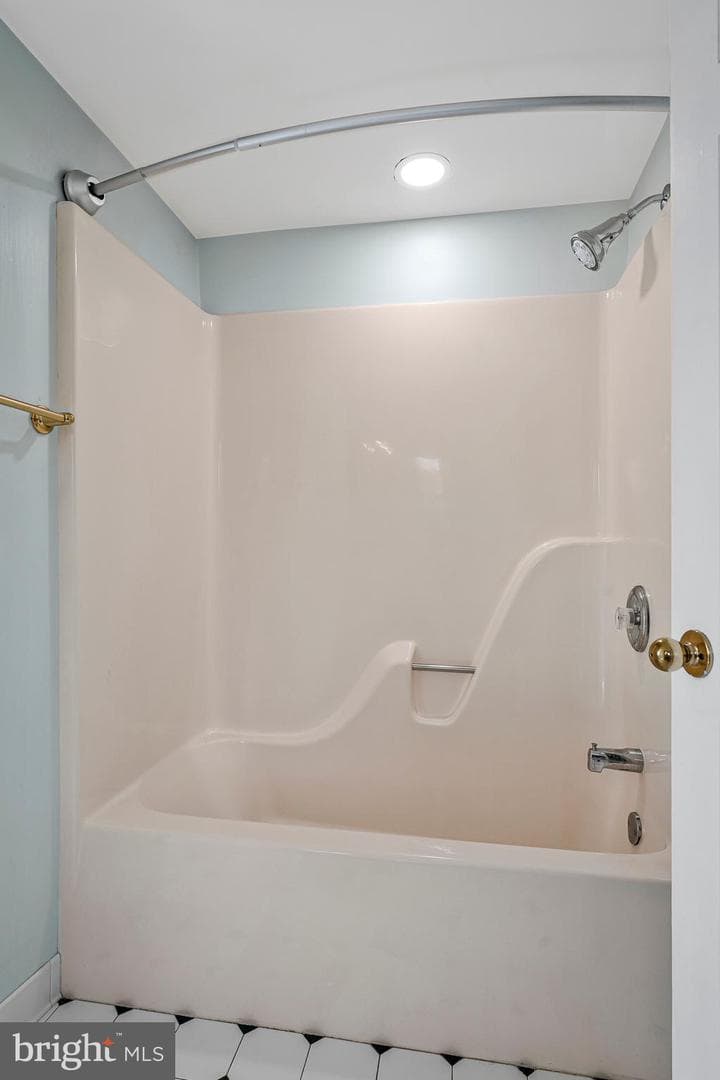 6227 Liberty Road photo 23