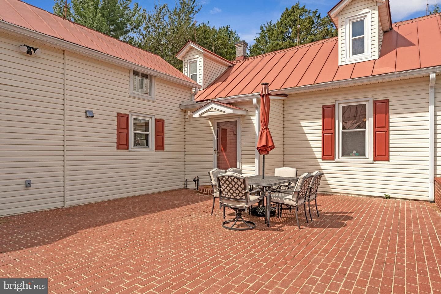 6227 Liberty Road photo 6