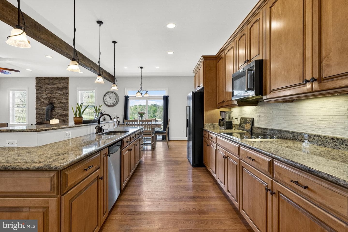 7312 Oak Lane photo 32