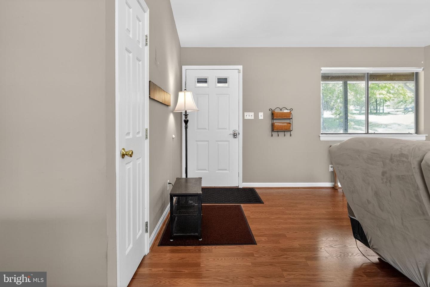 8427 Springs Way Place photo 8