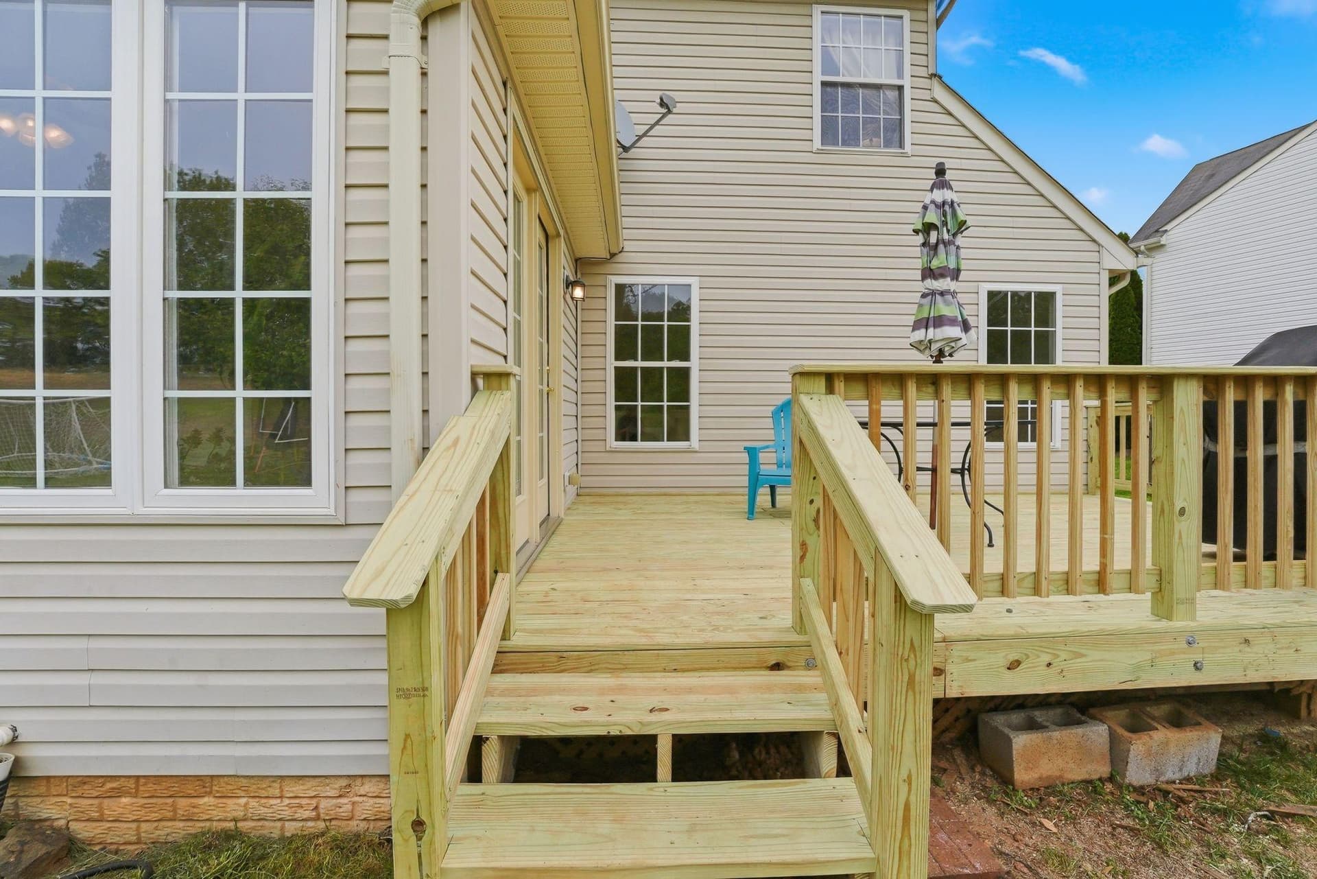6686 Clarkes Meadow Drive photo 24